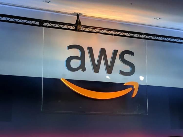 AWS Launches Desktop AI Assistant That Connects Apps and Data
